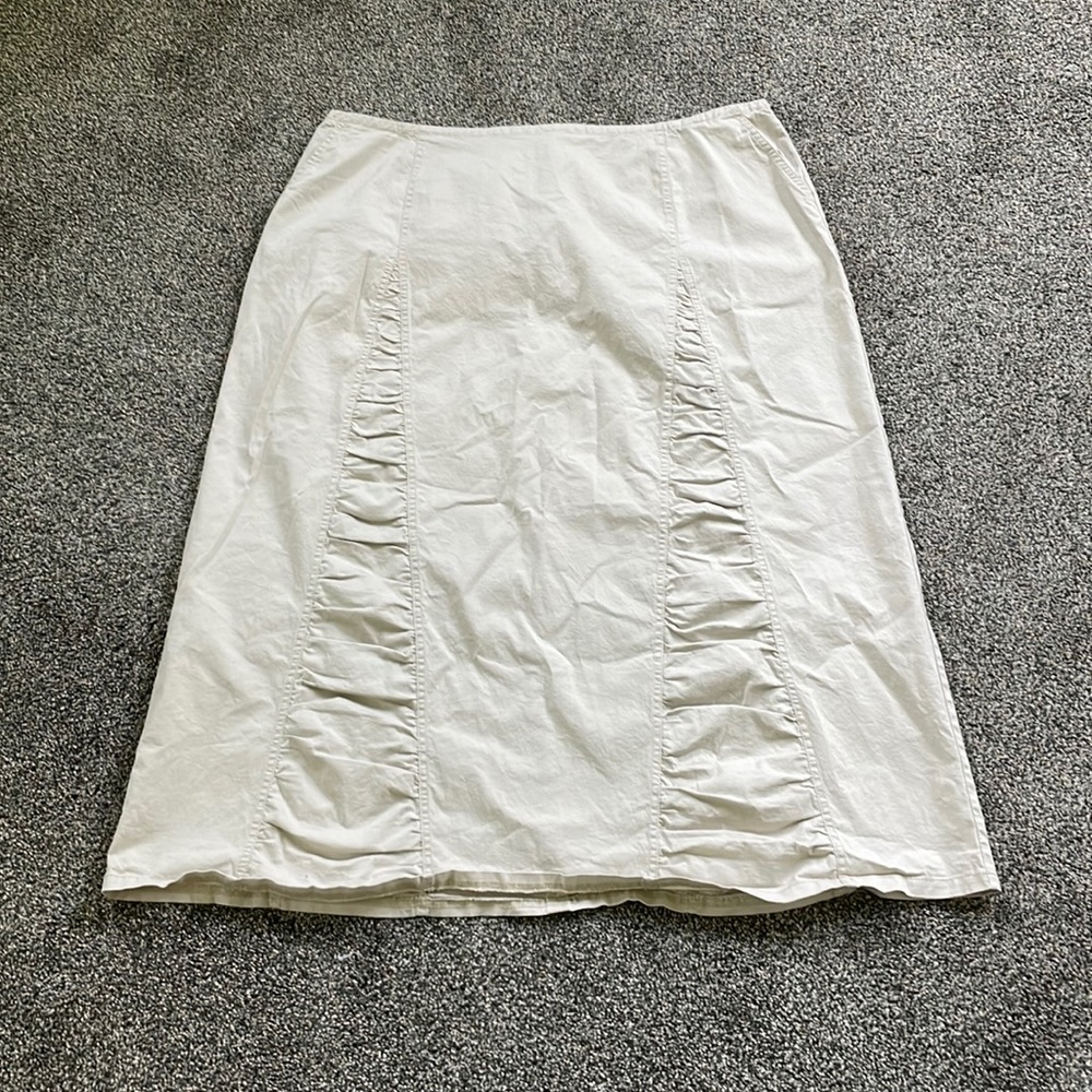 New Creation khaki skirt size 22, length 36